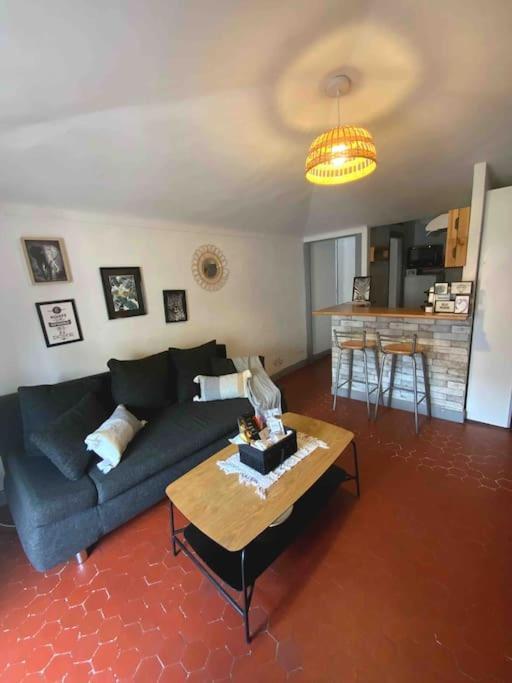 Appartement Typique Nicois En Plein Centre Ville Ница Екстериор снимка